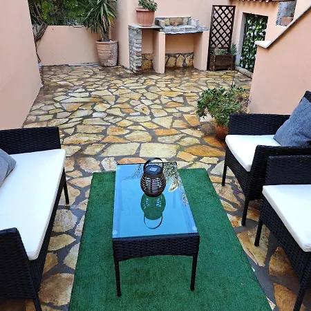 Corfu Maisonette House Semesterbostad *