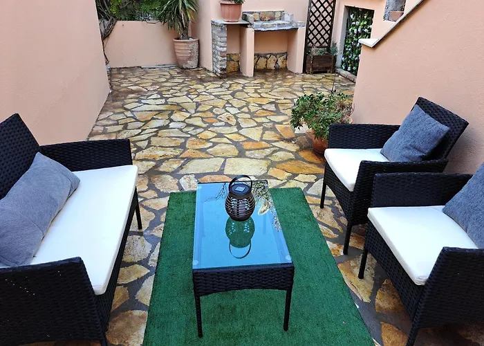 Corfu Maisonette House Case de vacanță *