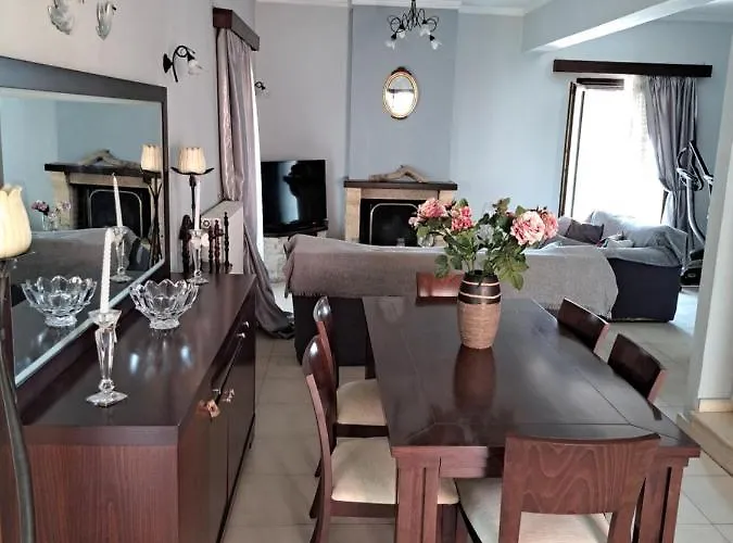 Corfu Maisonette House Case de vacanță Alepou